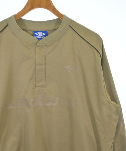 UMBRO เสื้อลำลอง