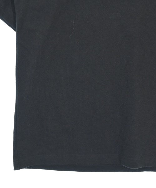 UMBRO เสื้อยืด/เสื้อท็อปส์