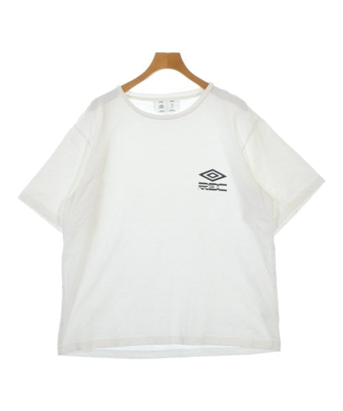 UMBRO เสื้อยืด/เสื้อท็อปส์