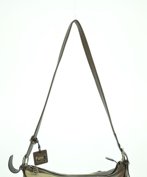 PELLE BORSA กระเป๋าสะพาย