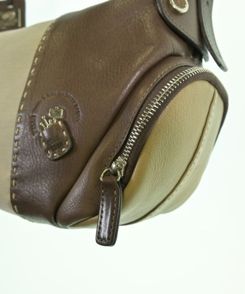 PELLE BORSA กระเป๋าสะพาย