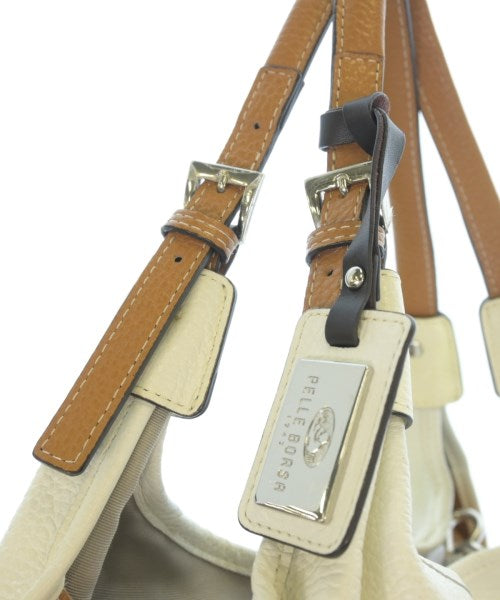 PELLE BORSA กระเป๋าถือ