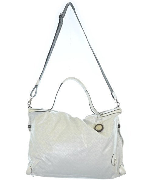 PELLE BORSA กระเป๋าถือขนาดใหญ่