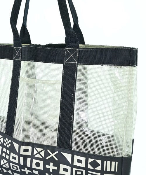 the critical slide society กระเป๋าถือขนาดใหญ่