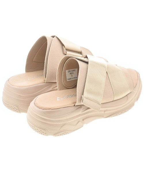 GERRY รองเท้าแตะ