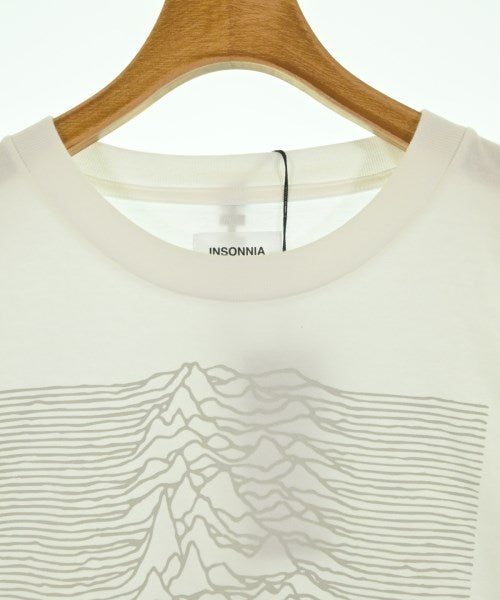 insonnia projects เสื้อยืด/เสื้อท็อปส์