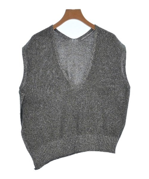 Y.M.D.O. เสื้อกั๊ก