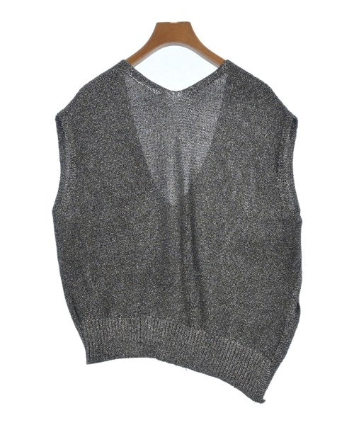 Y.M.D.O. เสื้อกั๊ก