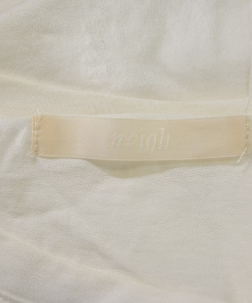 neigh เสื้อยืด/เสื้อท็อปส์