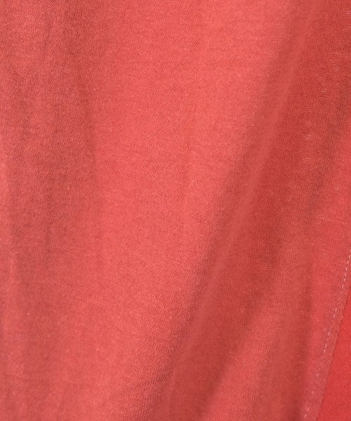 POTTO เสื้อยืด/เสื้อท็อปส์
