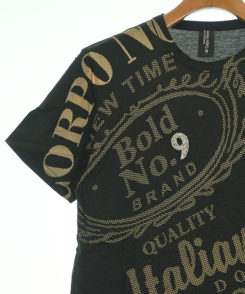 CORPO NOVE เสื้อยืด/เสื้อท็อปส์