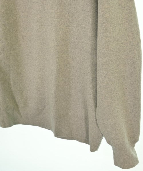 goat เสื้อสเวตเตอร์
