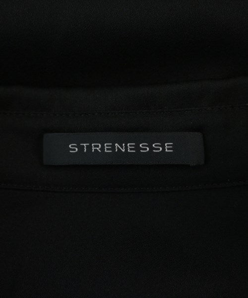 STRENESSE เสื้อลำลอง