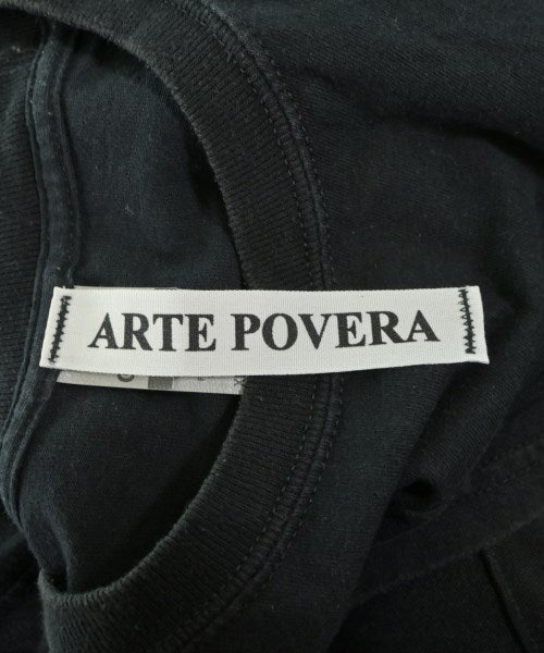 Arte Povera เสื้อยืด/เสื้อท็อปส์