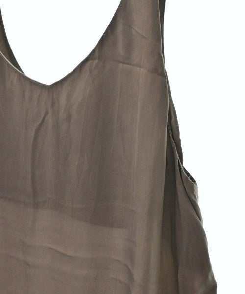 vie ชุดเดรส