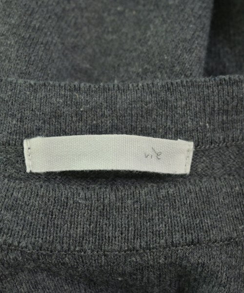 vie เสื้อกันหนาว