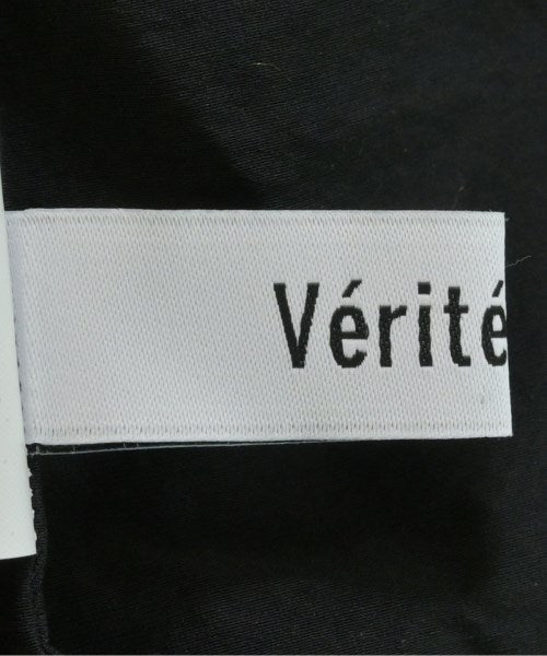 veritecoeur เสื้อลำลอง