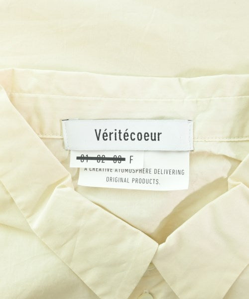 veritecoeur เสื้อลำลอง