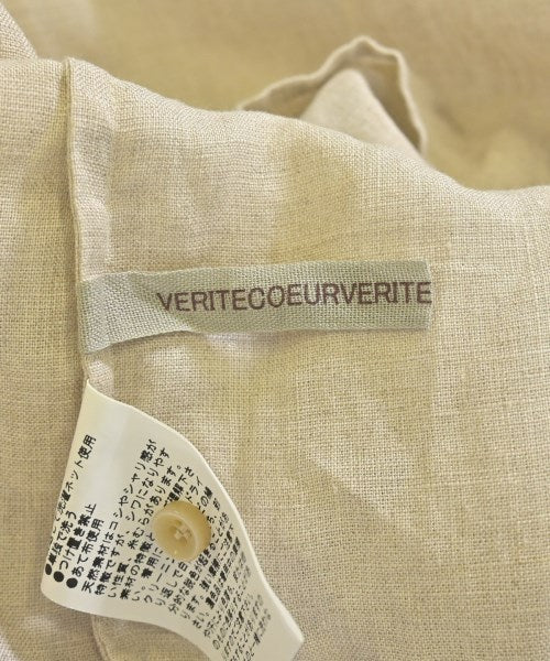 veritecoeur เสื้อลำลอง