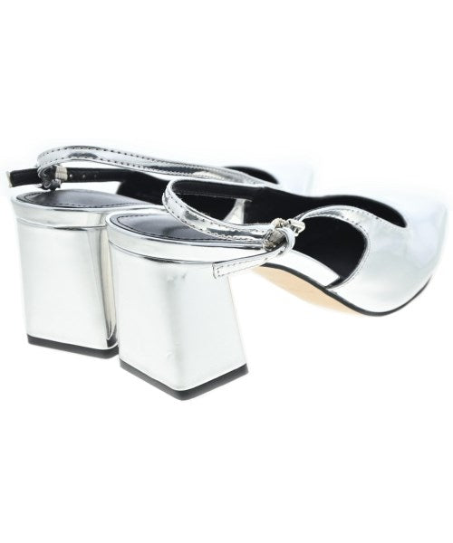 Marc Fisher รองเท้าแตะ