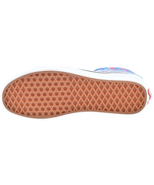 AWAKE รองเท้าผ้าใบ