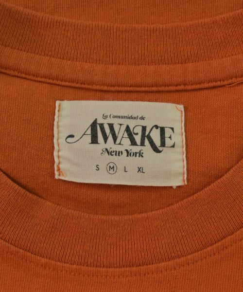 AWAKE เสื้อยืด/เสื้อท็อปส์
