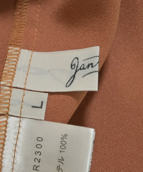 JANTZEN เสื้อสตรี