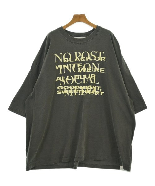 bodysong. เสื้อยืด/เสื้อท็อปส์