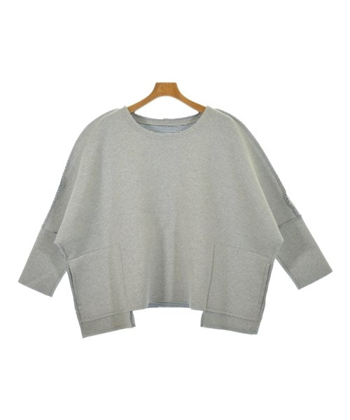 bodysong. เสื้อยืด/เสื้อท็อปส์