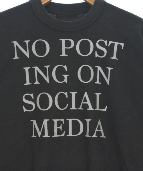 bodysong. เสื้อยืด/เสื้อท็อปส์