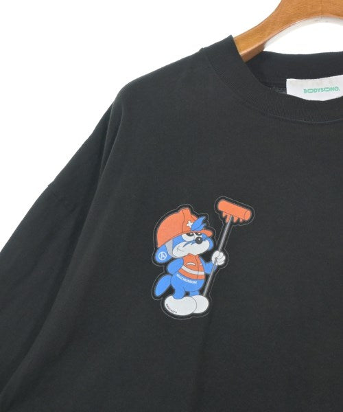 bodysong. เสื้อยืด/เสื้อท็อปส์