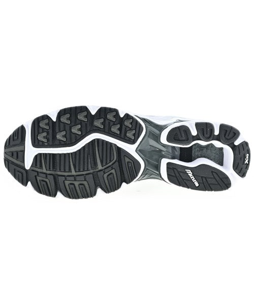 MIZUNO รองเท้าผ้าใบ