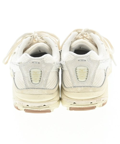 MIZUNO รองเท้าผ้าใบ