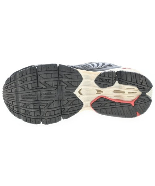 MIZUNO รองเท้าผ้าใบ