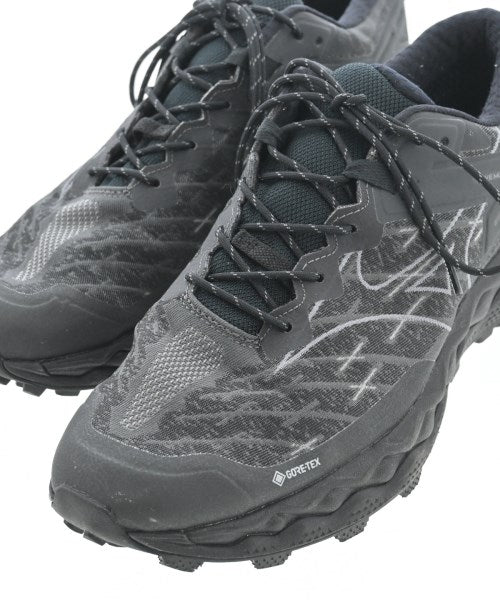 MIZUNO รองเท้าผ้าใบ