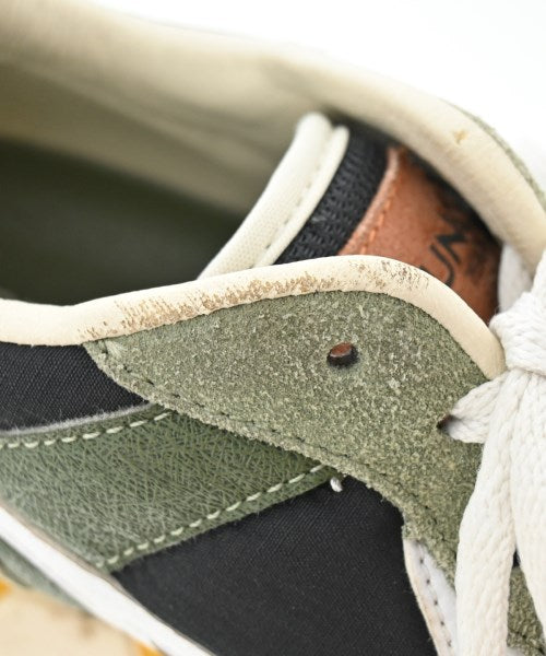 MIZUNO รองเท้าผ้าใบ