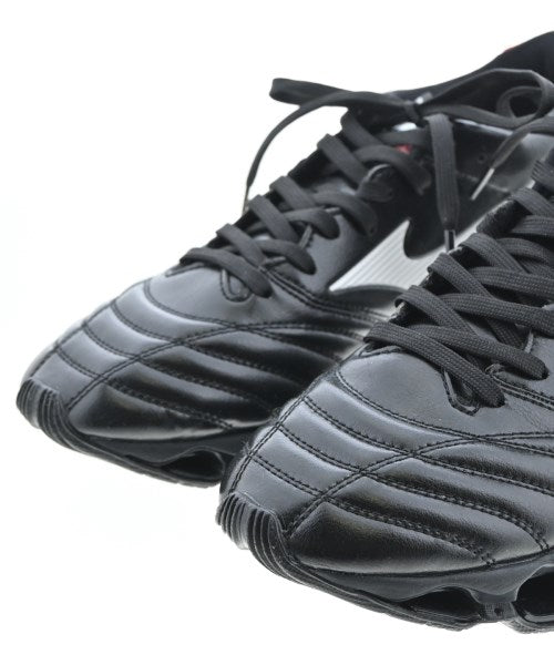 MIZUNO รองเท้าผ้าใบ