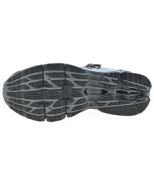 MIZUNO รองเท้าผ้าใบ