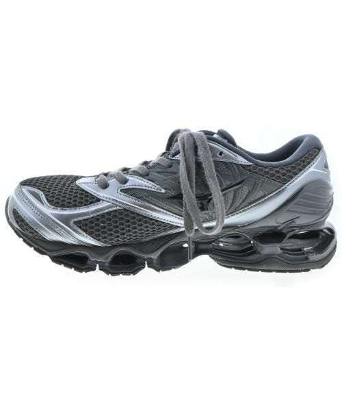 MIZUNO รองเท้าผ้าใบ