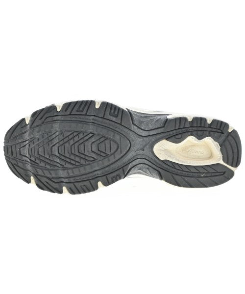 MIZUNO รองเท้าผ้าใบ