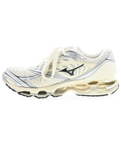 MIZUNO รองเท้าผ้าใบ