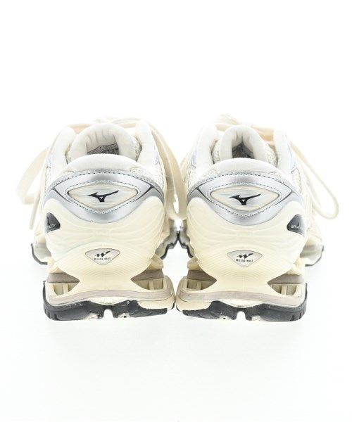 MIZUNO รองเท้าผ้าใบ