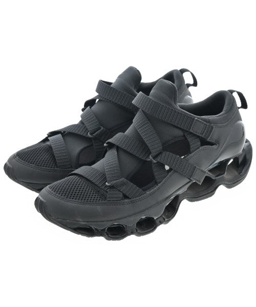 MIZUNO รองเท้าผ้าใบ