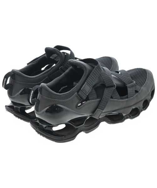 MIZUNO รองเท้าผ้าใบ