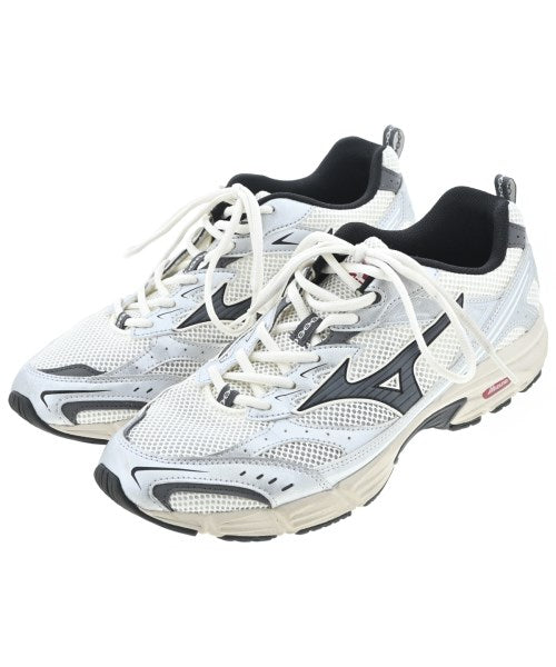 MIZUNO รองเท้าผ้าใบ