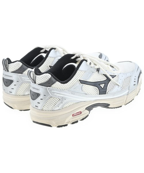 MIZUNO รองเท้าผ้าใบ
