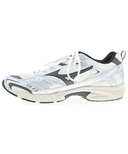 MIZUNO รองเท้าผ้าใบ