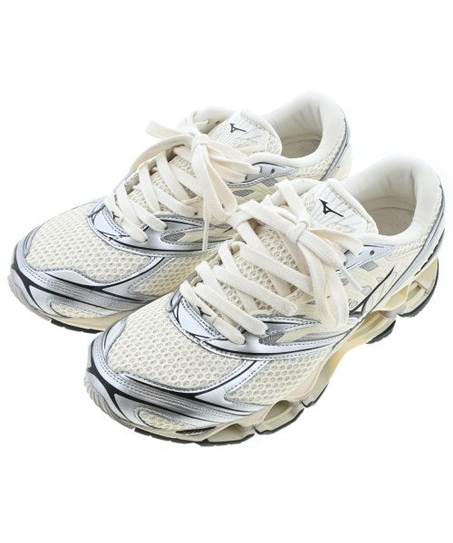 MIZUNO รองเท้าผ้าใบ