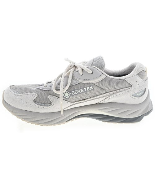 MIZUNO รองเท้าผ้าใบ
