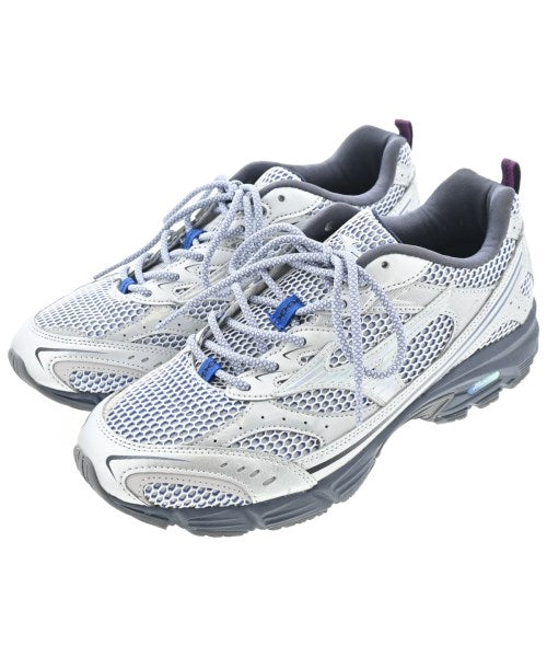 MIZUNO รองเท้าผ้าใบ